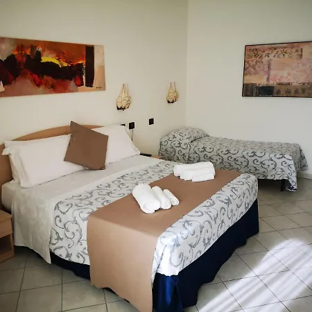 فندق Profumo Di Mare 3*