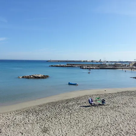 فندق Profumo Di Mare 3*