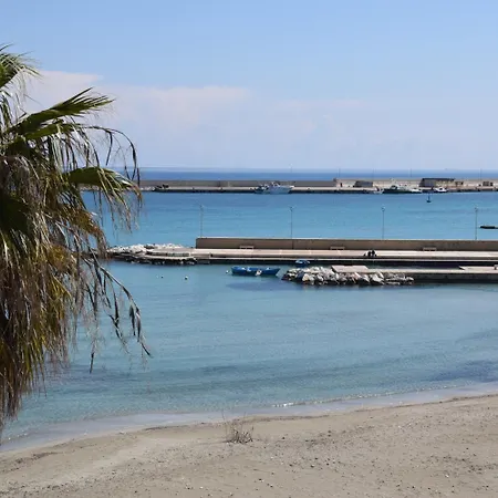 Profumo Di Mare 3* أوترانتو